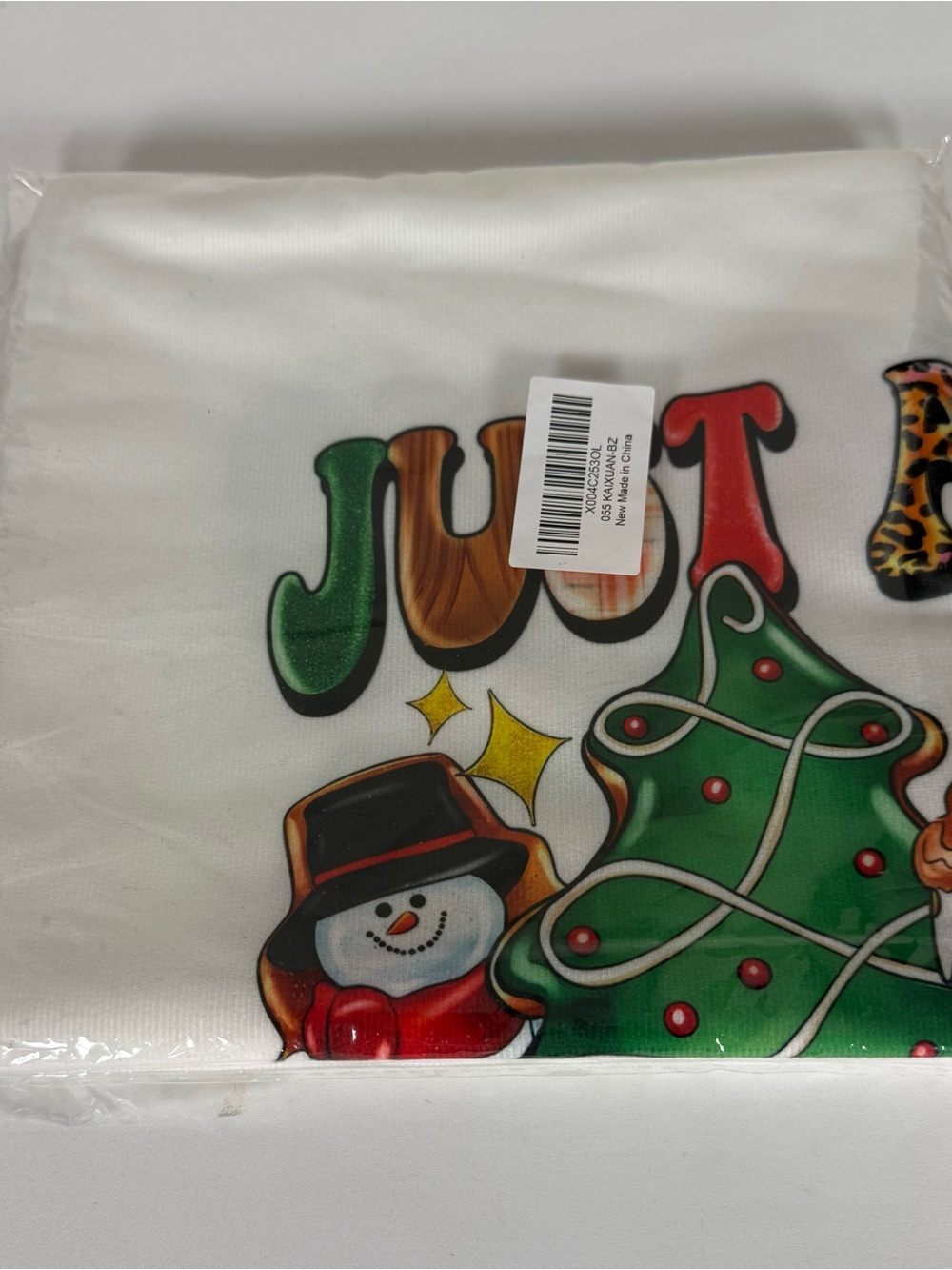 Just a Girl Who Loves Christmas Pillow Covers Set of 2 18x18 🌲🧑‍🎄 - Picture 8 of 9